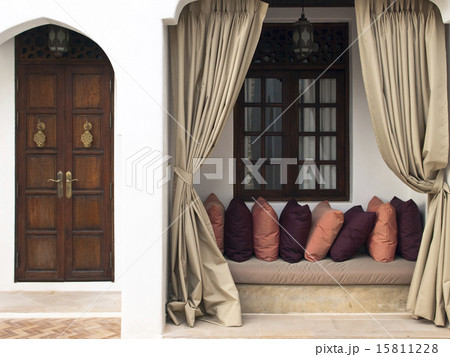 Outdoor sitting 15811228
