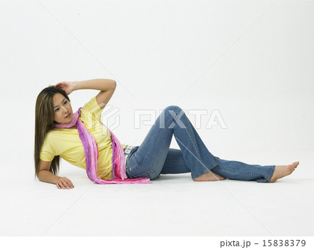 The Style_02c3_270 15838379
