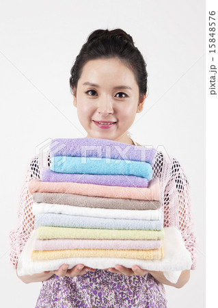 Housewife_052 15848576