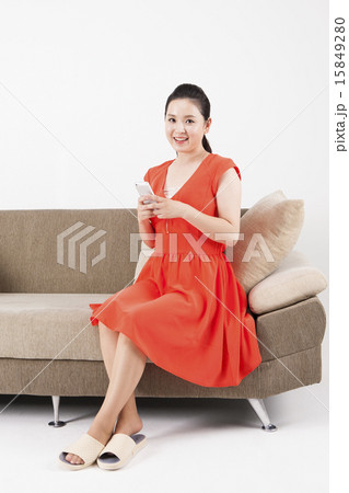 Housewife_227 Housewife_227 15849280