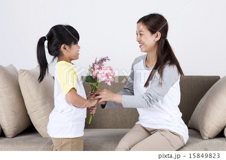 [PHO180] multicultural Family_161 15849823