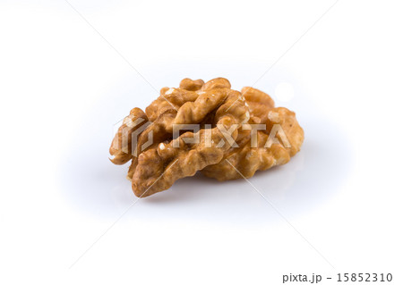 Dried walnut Dried walnut 15852310