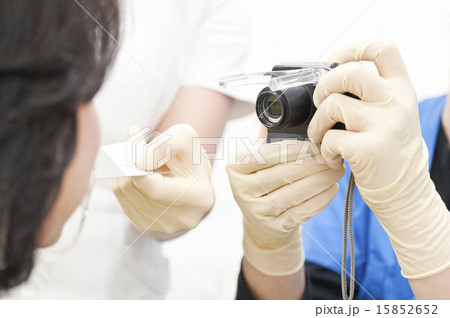 口腔内撮影シーン 15852652