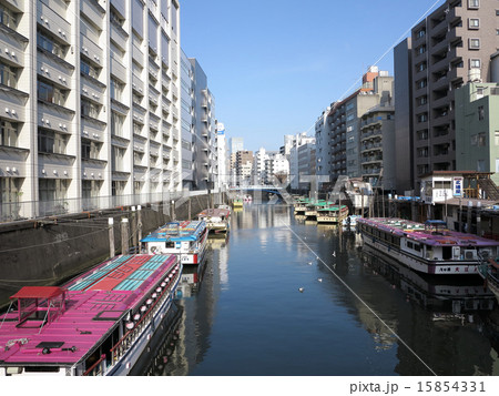 早朝の浅草橋からの眺め 早朝の浅草橋からの眺め 15854331