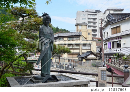 湯村温泉夢千代像 湯村温泉夢千代像 15857663