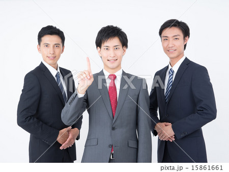 若いビジネスマン 若いビジネスマン 15861661