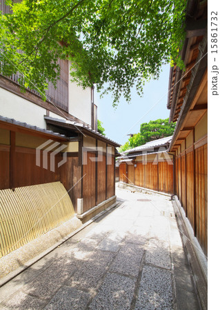 石塀小路02 15861732