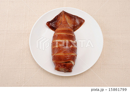 お皿にのせた イカ焼き ぽっぽ焼き 姿焼き テーブル 15861799