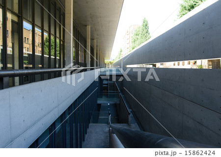 東京大学 情報学環 福武ホールの写真素材