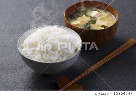 ごはんと味噌汁 ごはんと味噌汁 15864547