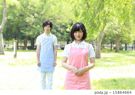 ヘルパー、ベビーシッター、保育士、清掃スタッフ、介護士イメージ ヘルパー、ベビーシッター、保育士、清掃スタッフ、介護士イメージ 15864664