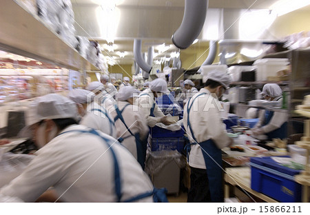 スーパーのバックヤード スーパーのバックヤード 15866211