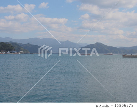 海と山 15866578