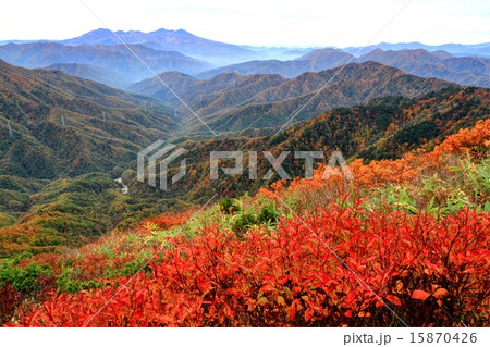 紅葉の荒海太郎山から高原山 紅葉の荒海太郎山から高原山 15870426