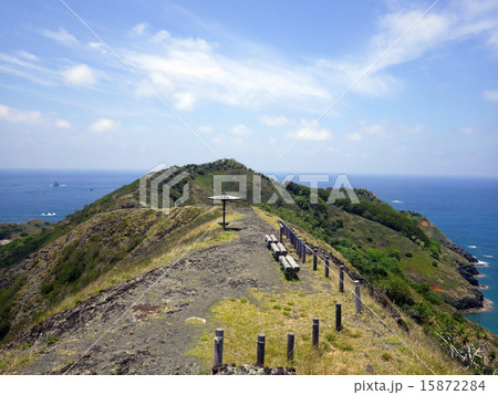 中山峠の風景(父島) 中山峠の風景(父島) 15872284