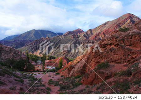 七色の谷 in アルゼンチン 15874024