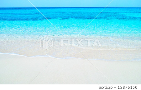 宮古島の浜辺 宮古島の浜辺 15876150