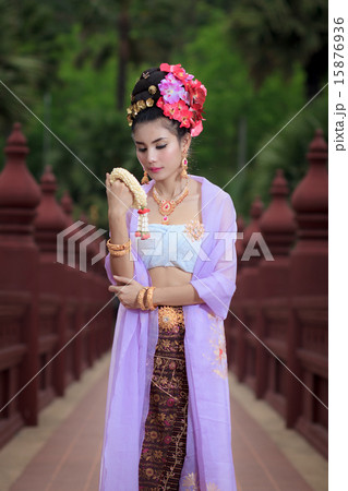 Thai Woman In Traditional Costume 15876936