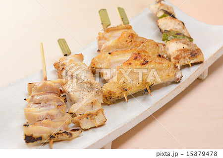 おいしい焼き鳥盛り合わせ 15879478