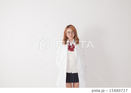 a portrait a portrait 15880727
