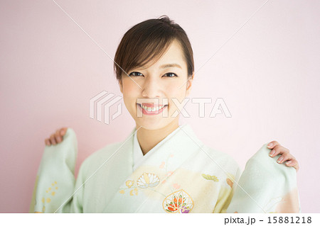 着物姿の女性 着物姿の女性 15881218