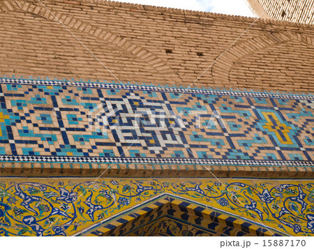 Mosaic ornament in mosque in Isfahan, Iran Mosaic ornament in mosque in Isfahan, Iran 15887170