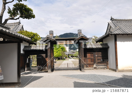 真田邸の冠木門 15887871