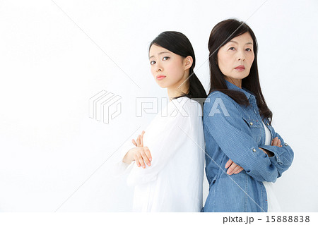 親子・悩み・怒る 親子・悩み・怒る 15888838