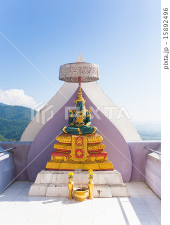Pagoda of  Tha Ton Temple, Thailand. 15892496
