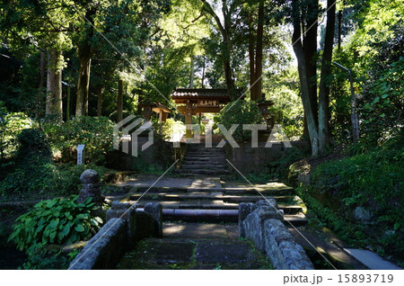 鎌倉五山 浄智寺 惣門 ( 高麗門 ) 神奈川県 鎌倉市 山ノ内 鎌倉五山 浄智寺 惣門 ( 高麗門 ) 神奈川県 鎌倉市 山ノ内 15893719