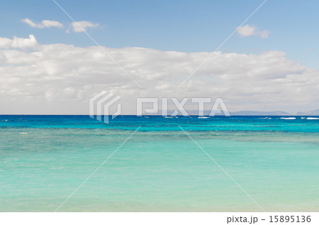 沖縄県 波照間島 ニシ浜 沖縄県 波照間島 ニシ浜 15895136