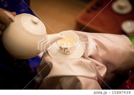 Korea traditional wedding (Alcohol) 15897439