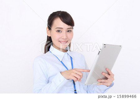 アイパッドをするOL アイパッドをするOL 15899466