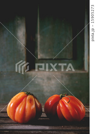 Big red tomatoes RAF 15905273