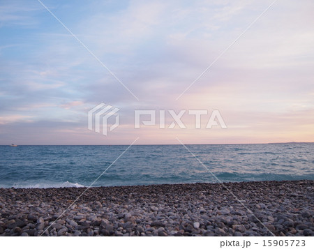 穏やかな海 15905723