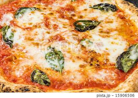 ピッツア マルゲリータ Margherita Pizza ピッツア マルゲリータ Margherita Pizza 15906506