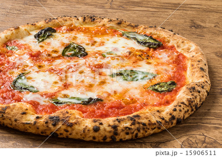 ピッツア マルゲリータ Margherita Pizza ピッツア マルゲリータ Margherita Pizza 15906511