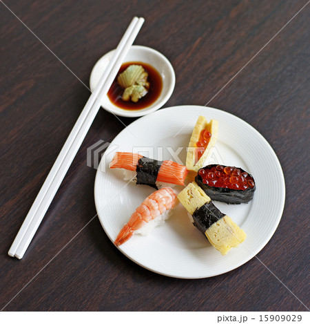 sushi rolls traditional japanese food sushi rolls traditional japanese food 15909029