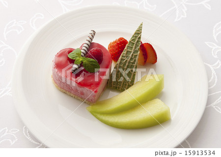 ストロベリーババロア ストロベリーババロア 15913534