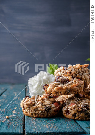 Kozinaki, briquettes of sunflower seeds, candied sugar, caramel Kozinaki, briquettes of sunflower seeds, candied sugar, caramel 15914138