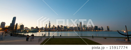 Chicago Skyline at sunset 15917774