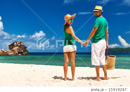 Couple on a beach at Seychelles 15919287