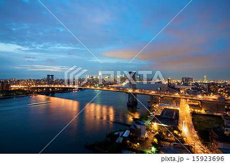Bridge in New York 15923696
