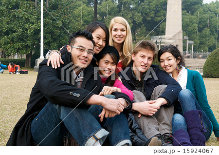 Study abroad student 15924067