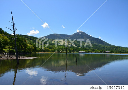山と湖 15927312