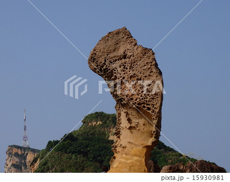 台湾の野柳地質公園の岩 15930981