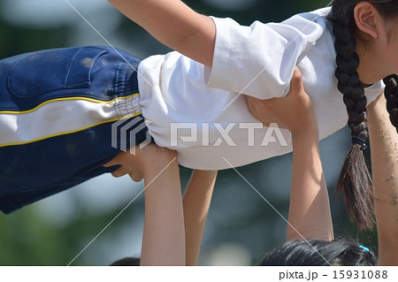 小学校運動会　組体操 15931088