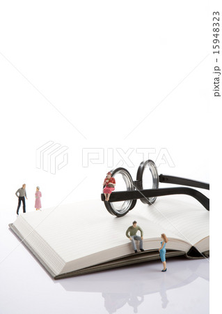 Figure II_049 15948323