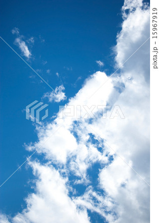 青空と雲 青空と雲 15967919