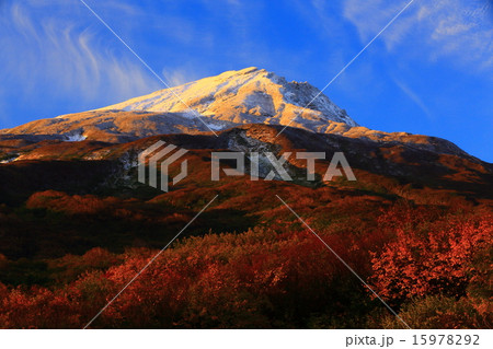 鳥海山の紅葉 鳥海山の紅葉 15978292